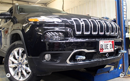 Blue Ox Base Plate BX1135 Jeep Cherokee/Limited/Latitude/Sport 2014 - 2015 Questions & Answers
