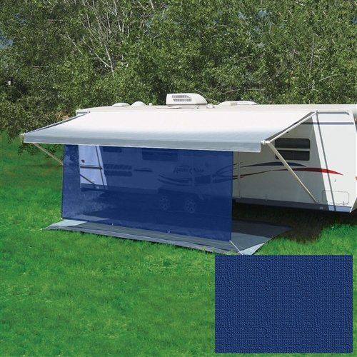 Can the awning be safely retracted with the sunscreen attached?